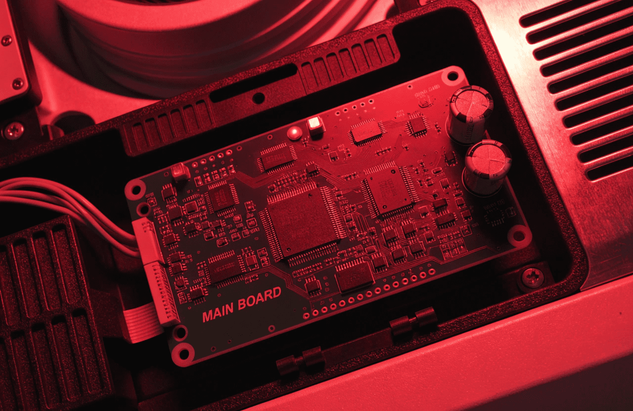 چطور نوسانات برق باعث از کار افتادن برد اصلی در لباسشویی بوش و بکو می شود؟