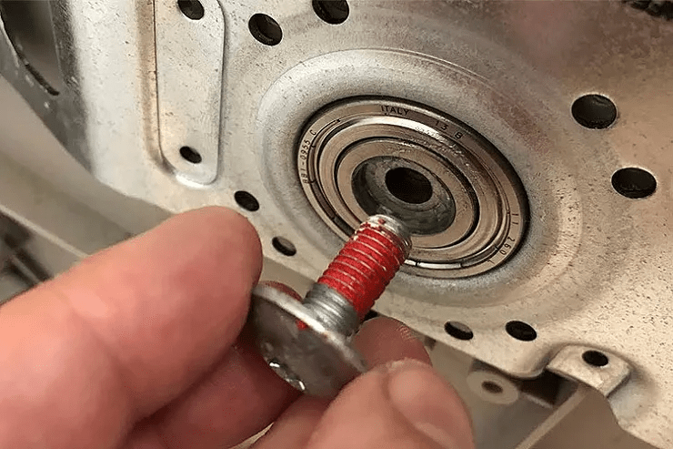 چطور از خرابی زودهنگام بلبرینگ در لباسشویی بوش جلوگیری کنیم؟